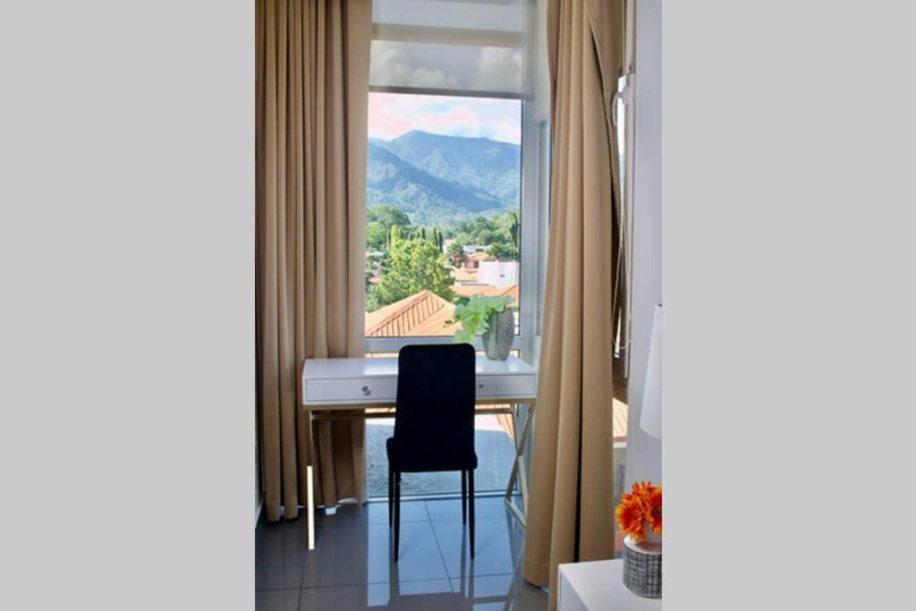 Lujoso Y Acogedor Condominio Ejecutivo/Familiar San Pedro Sula Eksteriør bilde